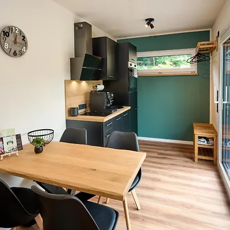 Апартаменты Luxuscontainer Am Nuerburgring #2 Аденау