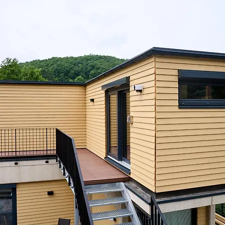 Апартаменты Luxuscontainer Am Nuerburgring #2 Аденау