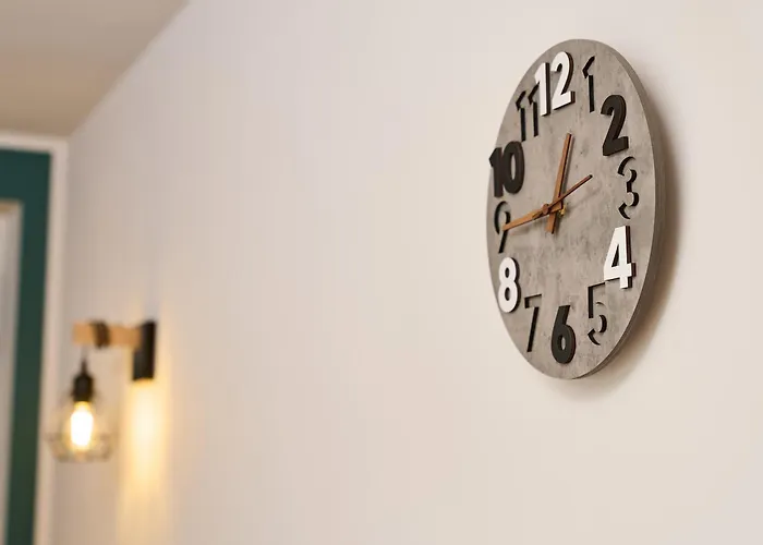 Luxuscontainer Am Nuerburgring #2 * Adenau