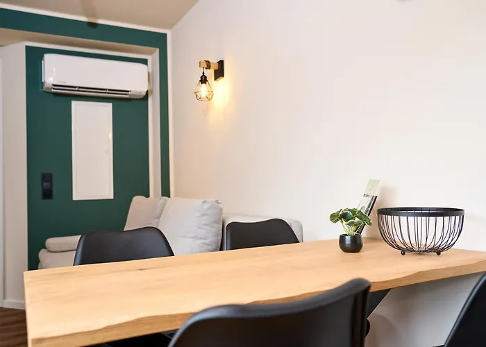 Luxuscontainer Am Nuerburgring #2 Appartement *